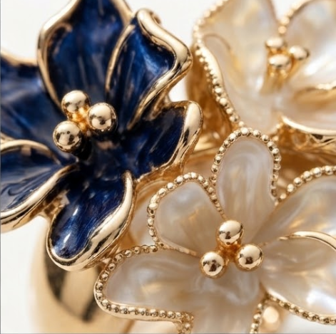 Navy and Pearl Floral Cluster Gold Ring