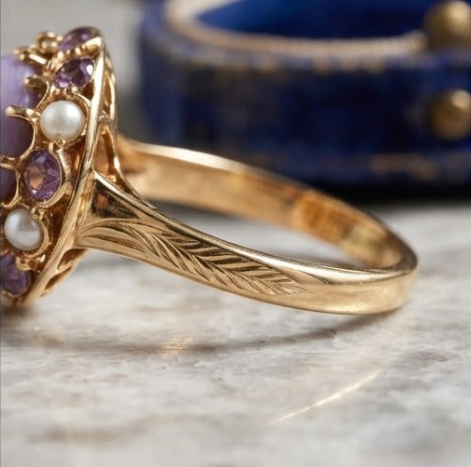 Lavender Jade and Amethyst Cluster Gold Ring